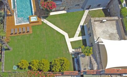 Bodrum Torba' da Deniz Manzaralı Özel Havuzlu Jakuzili 6+1 Villa