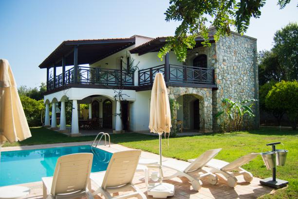 Bodrum Bitez' de Özel Havuzlu 4+1 Villa