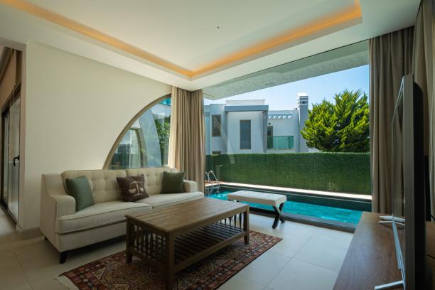 bodrum konacık merkezi konumda müstakil 4+1 özel havuzlu villa