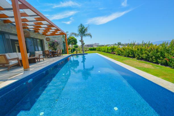Bodrum Konacık Özel Havuzlu Lüks Kiralık 6+1 Villa