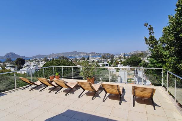 Yalıkavak' ta Merkezi Konumda Özel Havuzlu 3+1 Müstakil Villa 