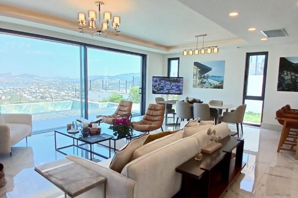 Bodrum Yalıkavak Özel Havuzlu Deniz Manzaralı 4+1 Villa