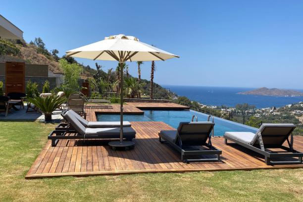Bodrum Yalıkavak' ta Özel Havuzlu Deniz Manzaralı 4+1 Villa