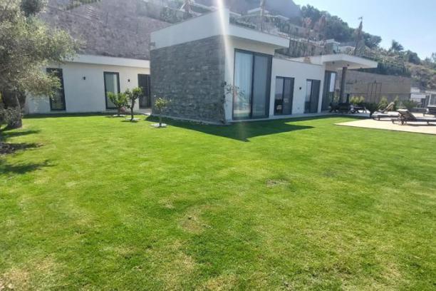 Bodrum Yalıkavak' ta Özel Havuzlu Deniz Manzaralı 4+1 Villa