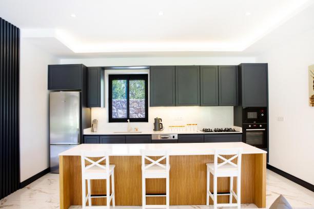 Bodrum Dereköy'de Mandalina Bahçesi İçerisinde Özel Havuzlu 3+1 Villa