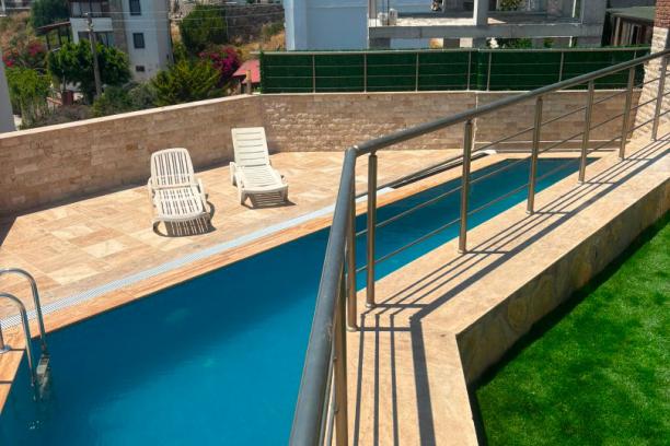 Bodrum Turgutreis Kadıkalesinde Deniz Manzaralı Özel Havuzlu Villa