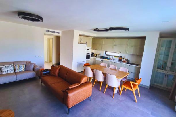 Ortakent' te Özel Havuzlu Merkezi 4+1 Kiralık Villa