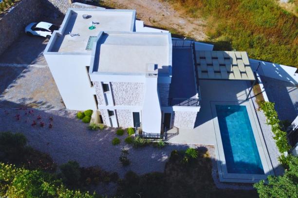 Ortakent' te Özel Havuzlu Merkezi 4+1 Kiralık Villa