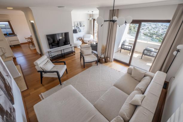 Bodrum Merkezde Özel Havuzlu Deniz Manzaralı 4+1 Villa