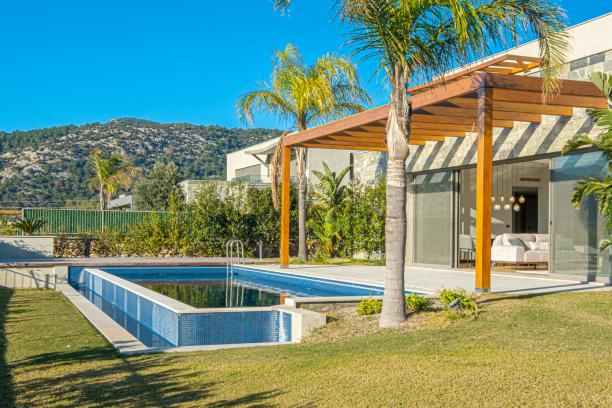 Bodrum Konacık Özel Havuzlu Lüks Kiralık 6+1 Villa