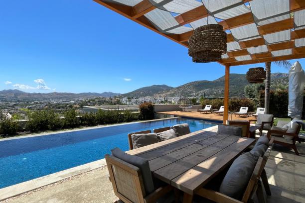 Bodrum Konacık Özel Havuzlu Lüks Kiralık 6+1 Villa