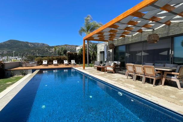 Bodrum Konacık Özel Havuzlu Lüks Kiralık 6+1 Villa