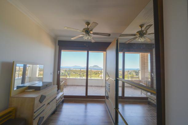 Bodrum Turgutreis Kadıkalesinde Deniz Manzaralı Özel Havuzlu Villa