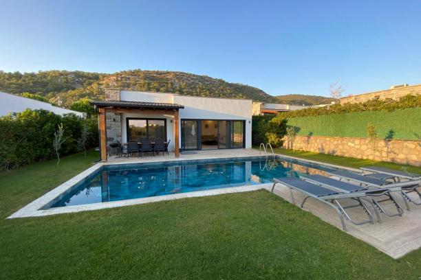 bodrum konacık özel havuzlu müstakil 4+1 kiralık villa