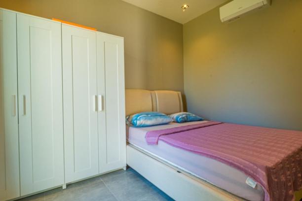 Bodrum Yalıkavak' ta Özel Havuzlu Deniz Manzaralı 4+1 Villa