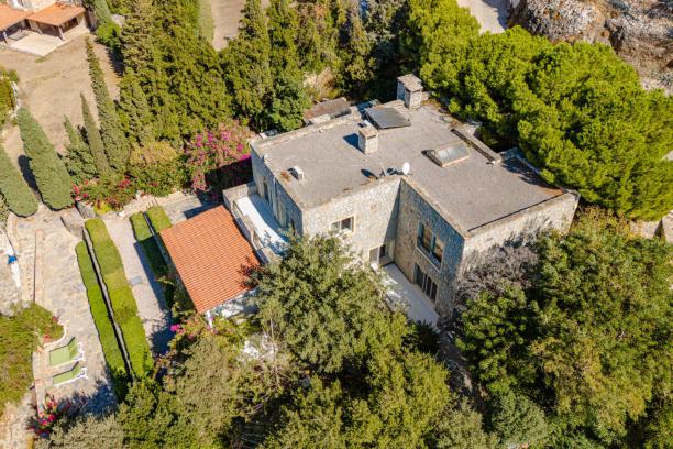 Bodrum Yalıkavak'ta 5+1 Özel Havuzlu Eşsiz Deniz Manzaralı Muhafazakar Villa