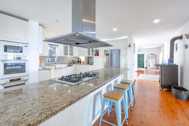 Bodrum Yalıkavak'ta 5+1 Özel Havuzlu Eşsiz Deniz Manzaralı Muhafazakar Villa