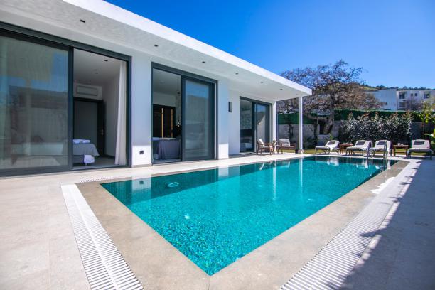 Yalıkavak'ta Özel Havuzlu Bahçeli Denize Yakın 3+1 Müstakil Villa