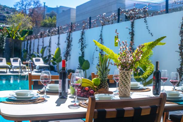 Yalıkavak'ta Özel Havuzlu Bahçeli Denize Yakın 3+1 Müstakil Villa