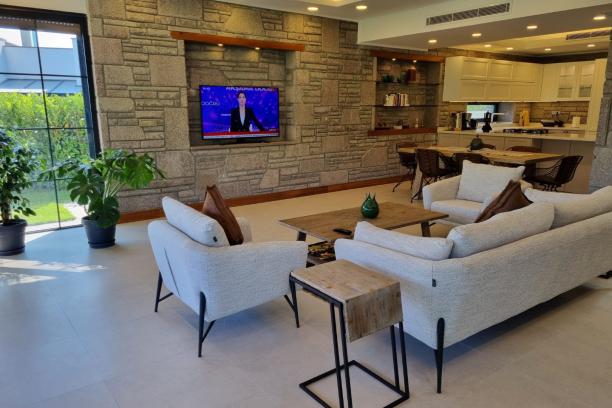 Konacık'ta Özel Havuzlu Müstakil Bahçeli 3+1 Villa