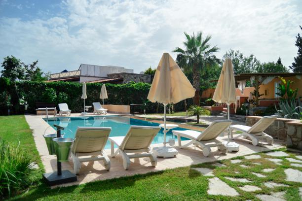 Bodrum Bitez' de Özel Havuzlu 4+1 Muhafazakar Villa
