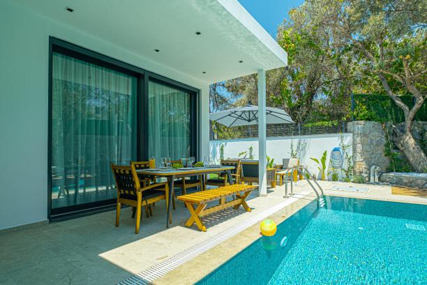 Yalıkavak'ta Özel Havuzlu Bahçeli Denize Yakın 3+1 Müstakil Villa