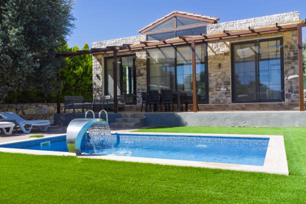 Bodrum Yalıçiftlik Özel Havuzlu Kiralık Taş Villa