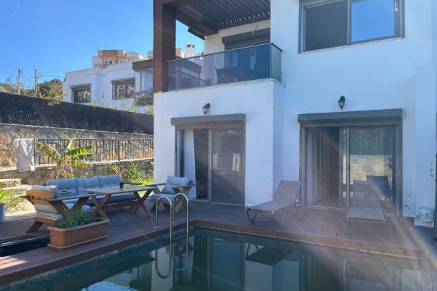 Bodrum Yalıkavak'ta 4+1 Özel Havuzlu Kiralık Villa