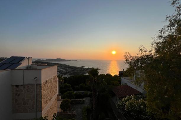 Bodrum Yalıkavak'ta Deniz Manzaralı Özel Havuzlu Kiralık Villa